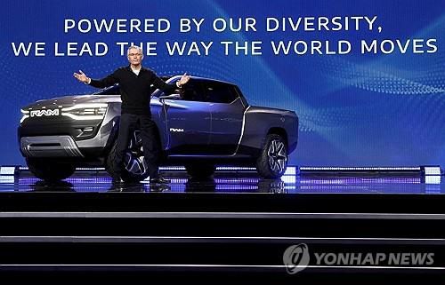 스텔란티스의 카를로스 타바레스 CEO [로이터 연합뉴스 자료사진. 재판매 및 DB 금지]