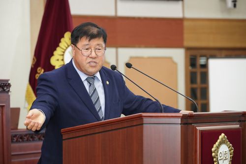 고양시청 청사 이전 반대하는 임홍열 시의원[고양시 제공, 재판매 및 DB 금지]