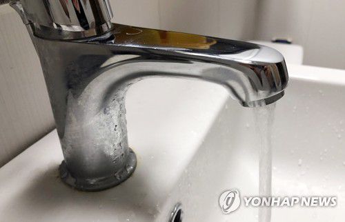 수돗물[촬영 김재홍]