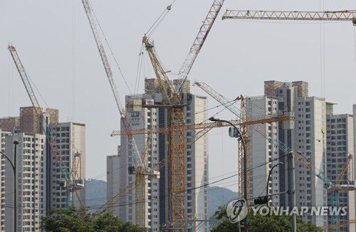 서울의 아파트 공사현장[연합뉴스 자료사진]