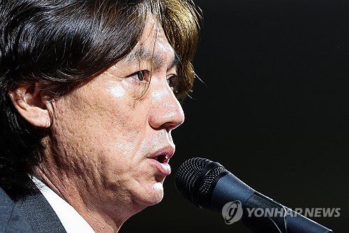 취임 소감 밝히는 홍명보 감독(서울=연합뉴스) 서대연 기자 = 홍명보 한국 축구 국가대표 감독이 29일 오전 서울 종로구 축구회관에서 열린 취임 기자회견에서 취임 소감을 밝히고 있다. 2024.7.29 dwise@yna.co.kr