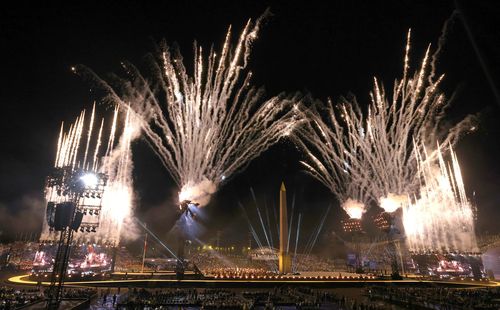 파리 패럴림픽 개막식에서 터지는 축포[파리 공동취재단]