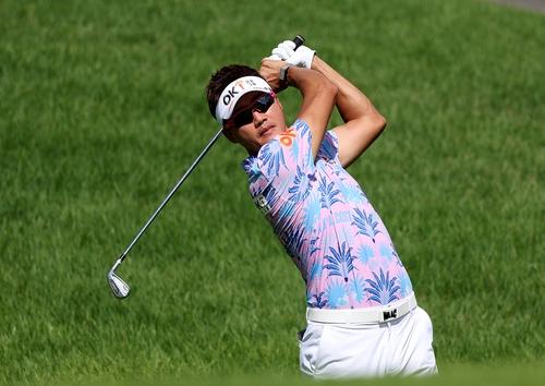 이태희의 아이언샷.[KPGA 제공. 재판매 및 DB 금지]