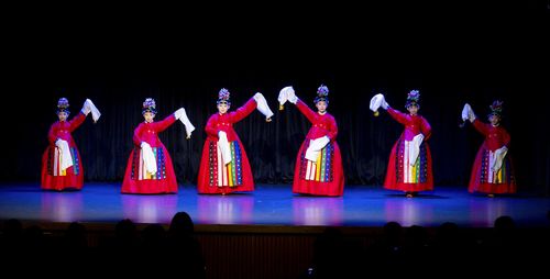 아박을 들고 추는 아박향발무[서울시 제공. 재판매 및 DB 금지]