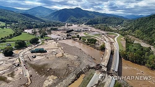 허리케인 헐린 피해 지역[어윈[미 테네시주] EPA=연합뉴스]