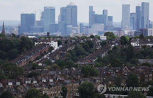 영국 금융지구 카나리 워프[EPA 연합뉴스 자료사진. 재판매 및 DB 금지]