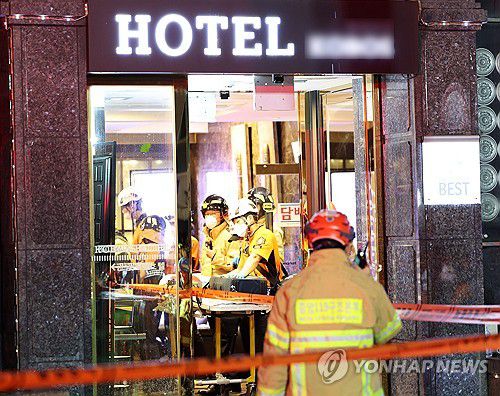 '7명 사망' 부천 호텔 화재[연합뉴스 자료사진]