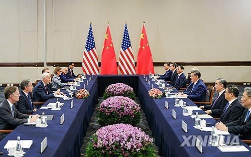 16일 페루에서 APEC 계기로 열린 미국-중국 정상회담.[신화 연합뉴스 자료사진. 재판매 및 DB 금지]