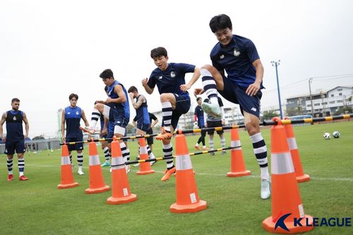 올초 태국에서 전지훈련 갖는 이랜드[한국프로축구연맹 제공. 재판매 및 DB 금지]