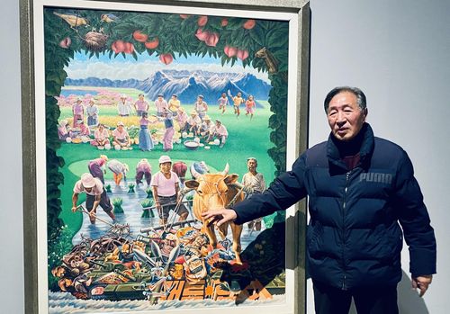 작품 '모내기' 설명하는 신학철 작가[연합뉴스 자료사진]