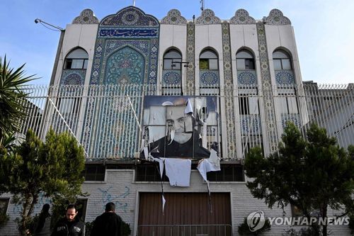 시리아 주재 이란 대사관[AFP 연합뉴스 자료사진. 재판매 및 DB 금지]