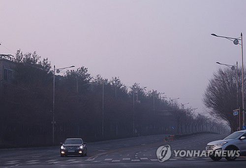 뿌옇게 보이는 전주 도심[연합뉴스 자료사진]