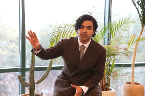 배우 아누팜 트리파티배우 아누팜 트리파티가 지난 6일 한국예술종합학교 석관캠퍼스에서 연합뉴스와 인터뷰를 하고 있다. [한국예술종합학교 제공. 재판매 및 DB금지]