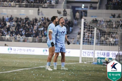 포효하는 세징야(왼쪽)[한국프로축구연맹 제공. 재판매 및 DB 금지]