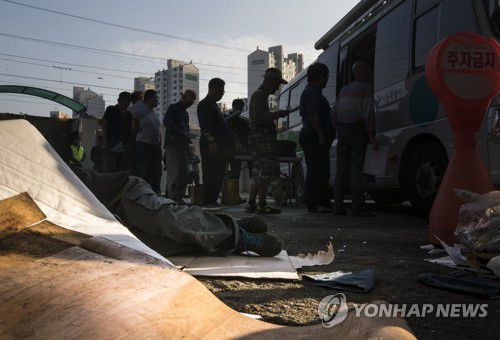 취약계층 결핵검진 [연합뉴스 자료사진]