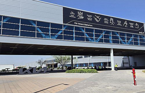 기아 멕시코 공장 전경(페스케리아=연합뉴스) 이재림 특파원 = 6일(현지시간) 멕시코 누에보레온주 페스케리아에 있는 기아 멕시코 공장 전경. 2025.3.7 walden@yna.co.kr