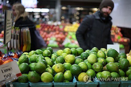 뉴욕의 슈퍼마켓에 진열된 라임[AFP 연합뉴스 자료사진]