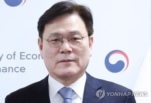 최종구 국제금융협력대사[촬영 홍해인] 2025.1.10