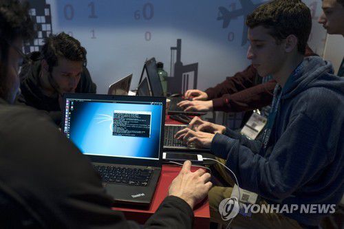 이스라엘군 8200첩보부대 소속 군인들[EPA 연합뉴스 자료사진. 재판매 및 DB 금지]