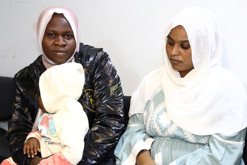 WFP 연계 병원서 건강검진 기다리는 수단 난민들성도현 기자 raphael@yna.co.kr