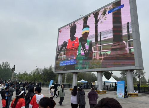 전광판으로 송출되는 '톈궁 1.2맥스'의 주행 장면[촬영 정성조]