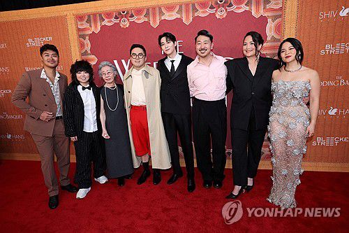 지난 14일 미국 LA에서 열린 '결혼 피로연' 시사회[로이터=연합뉴스. 재판매 및 DB 금지]