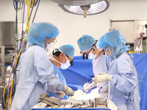 심장수술 중인 의료진[인천세종병원 제공. 재판매 및 DB 금지]