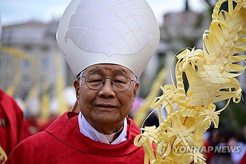 유흥식 추기경[AFP=연합뉴스 자료사진. 재판매 및 DB 금지]