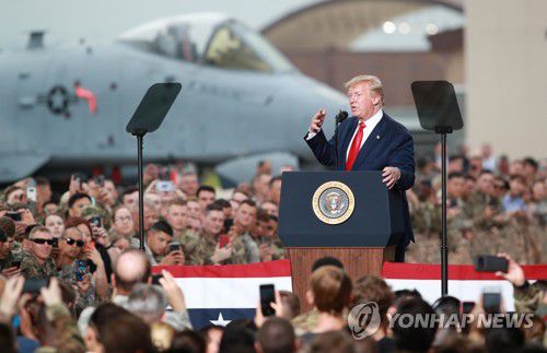 2019년 주한미군 오산공군기지 방문한 당시 트럼프 미국 대통령[연합뉴스 자료사진]