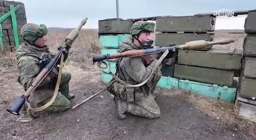 러 쿠르스크 전투 훈련하는 북한군[블라디미르 솔로비요프 텔레그램 캡처. 재판매 및 DB 금지]