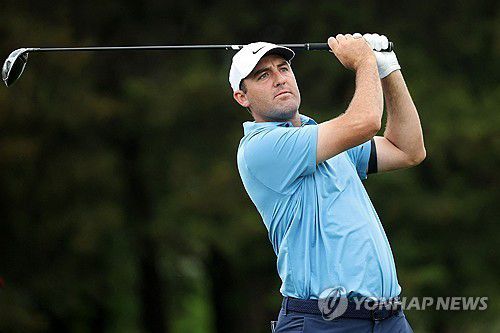 셰플러의 아이언 스윙.[게티이미지/AFP=연합뉴스]