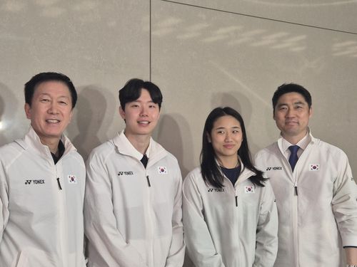 박주봉 감독, 서승재, 안세영, 김동문 대한배드민턴협회장[촬영 이의진]