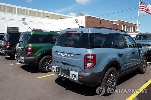 딜러샵에 주차된 포드 브롱코 스포츠[로이터 연합뉴스 자료사진. 재판매 및 DB 금지]