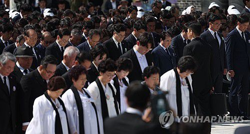 5·18민주화운동 기념식 참석한 여야 정치인들[대통령실통신사진기자단]