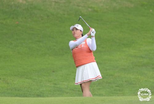 안선주의 웨지 샷.[KLPGA 제공. 재판매 및 DB 금지]