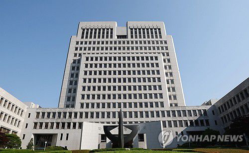 국회 법사위, '대법원 대선개입' 청문회(서울=연합뉴스) 김인철 기자 = 국회 법제사법위원회에서 더불어민주당 주도로 '조희대 대법원장 등 사법부의 대선개입 의혹 진상규명 청문회'가 열릴 예정인 14일 서울 서초구 대법원 모습. 2025.5.14 yatoya@yna.co.kr