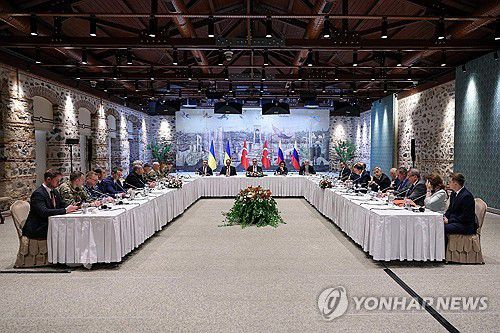 튀르키예 중재속 러-우 3년만에 직접 대화[AFP 연합뉴스. 재판매 및 DB 금지]