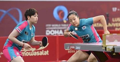 세계탁구선수권 여자복식에 나선 유한나(왼쪽)와 신유빈[대한탁구협회 제공. 재판매 및 DB 금지]