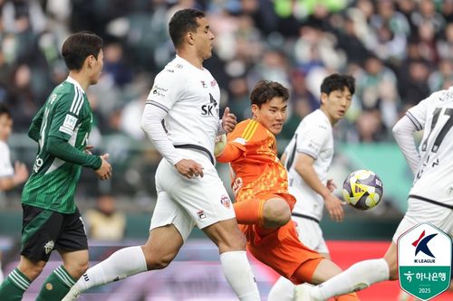 전북과 제주의 2025시즌 첫 맞대결 모습.[한국프로축구연맹 제공. 재판매 및 DB 금지]