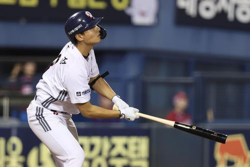 역전 만루포 터뜨린 두산의 임종성[두산 제공. 재판 및 DB 금지]