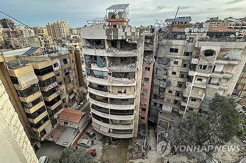 이스라엘 공습으로 파괴된 레바논 남부 건물[EPA=연합뉴스 자료사진]