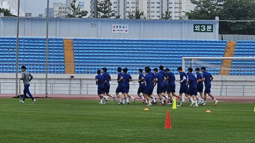 훈련 중인 U-22 대표팀[촬영 설하은]