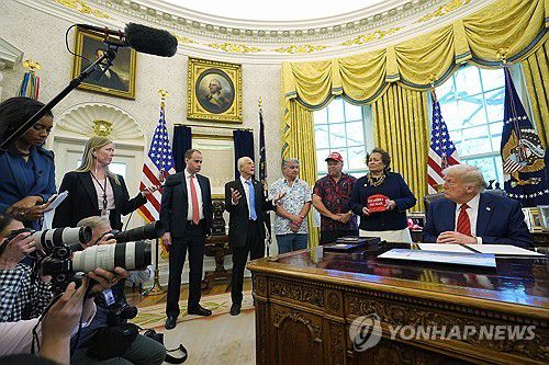 미국 대통령 집무실(워싱턴 AP=연합뉴스) 2025.4.17