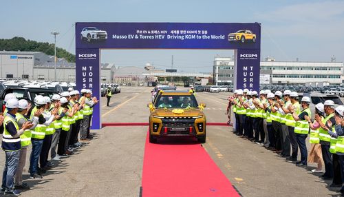 KGM 무쏘 EV 선적 기념식[KGM 제공. 재판매 및 DB 금지]