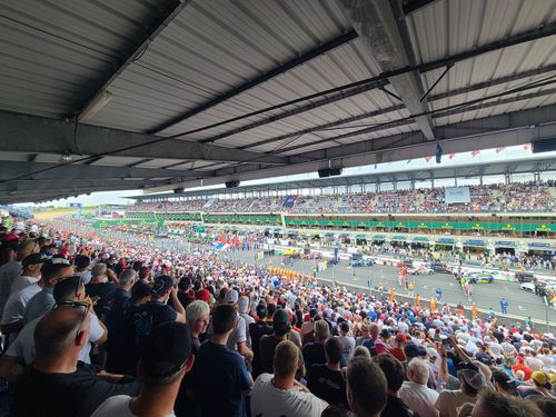 르망 24시 출발 세리머니[촬영 홍규빈]