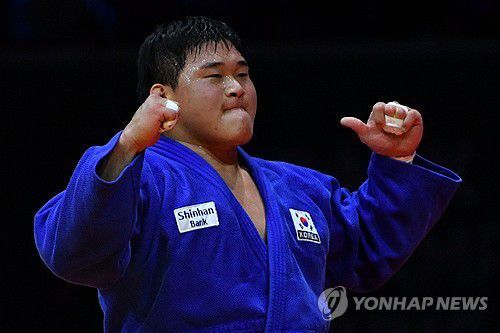 동메달 딴 김민종[AFP=연합뉴스]