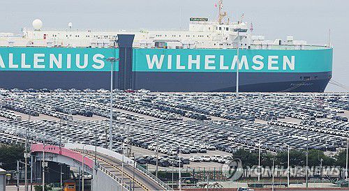 평택항에 세워져 있는 수출용 자동차들(평택=연합뉴스) 홍기원 기자 = 경기도 평택항에 수출용 자동차가 세워져 있다. 2025.6.13 xanadu@yna.co.kr