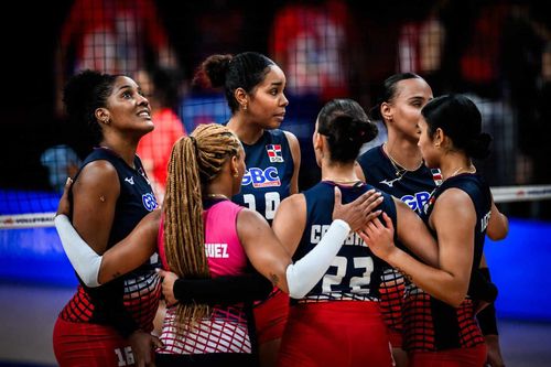 득점 후 기뻐하는 도미니카공화국 선수들[FIVB 홈피 캡처. 재판매 및 DB 금지]