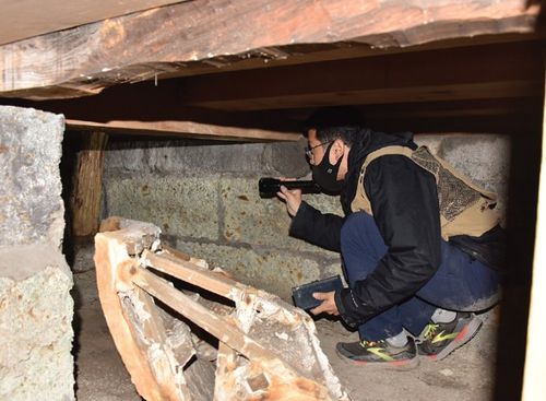 2022년 관월당 현장 조사 모습 2022 국립문화유산연구원이 펴낸 연구 성과 자료집에 실린 관월당 현장 조사 사진 [국가유산청 제공. 재판매 및 DB 금지]