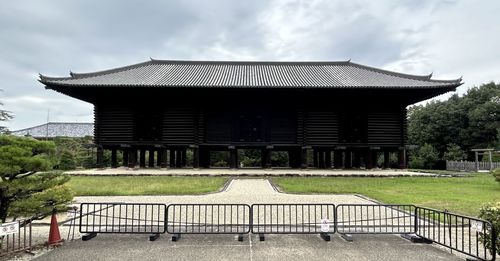 일본 쇼소인    (서울=연합뉴스) 김예나 기자 = 일본 나라현의 천년 고찰 도다이지(東大寺) 인근에 있는 쇼소인(正倉院·정창원) 모습. 사진은 지난해 10월 방문 당시 촬영한 것. 2025.6.27     yes@yna.co.kr